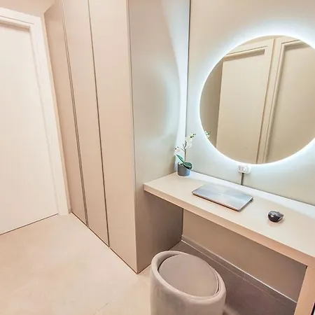 Splendida Casa Sofia A Due Passi Dalla アパート